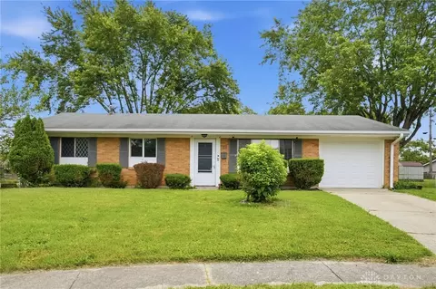 59 Lee Ct, Fairborn, OH 45324