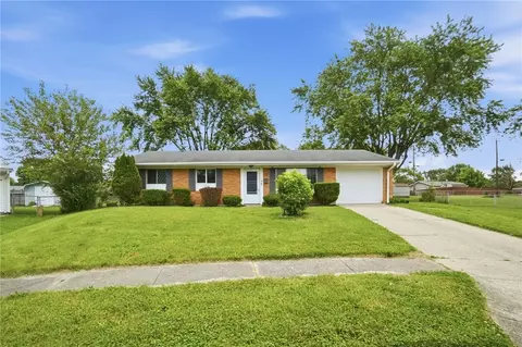 59 Lee Ct, Fairborn, OH 45324