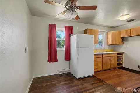 Kitchen - 757 Spinning Rd, Riverside, OH 45431 photo 1 of 2