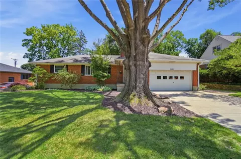 Exterior - 4440 Wing View Ln, Kettering, OH 45429 photo 2 of 11