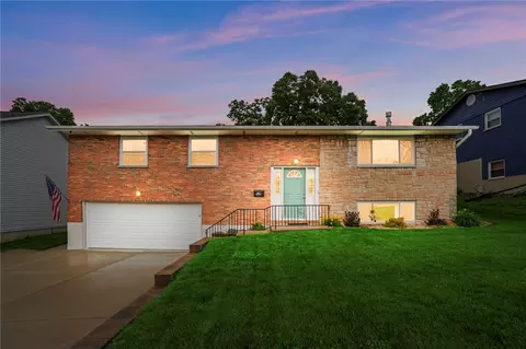 1617 Sue Ave, Miamisburg, OH 45342