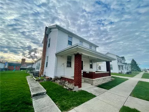 5 S Main St, Arcanum, OH 45304