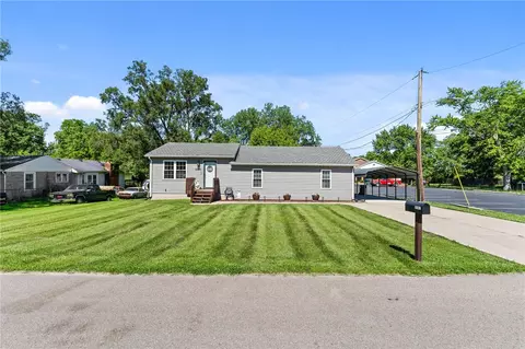 9557 Roberts Dr, Franklin, OH 45005