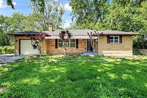 4887 Glencross Dr, Dayton, OH 45406