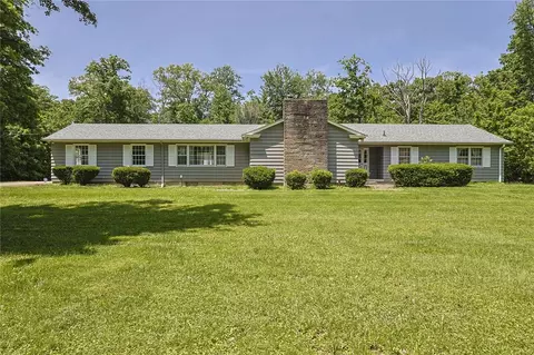 7794 Templin Rd, Blanchester, OH 45107