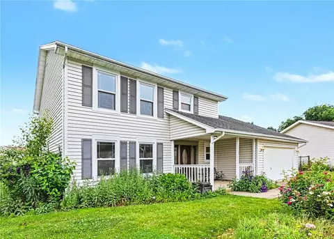 10060 Village Tree Ct, Miamisburg, OH 45342