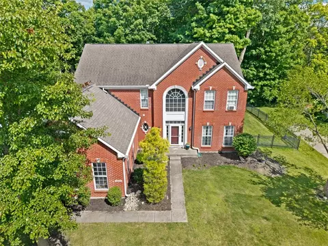 2942 Whispering, Beavercreek, OH 45431