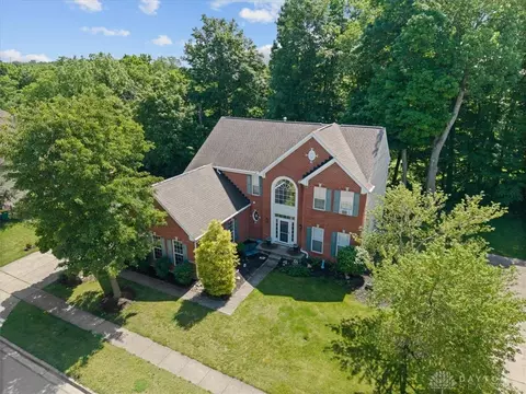 2942 Whispering, Beavercreek, OH 45431