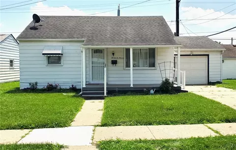 2611 Morton Dr, Springfield, OH 45505