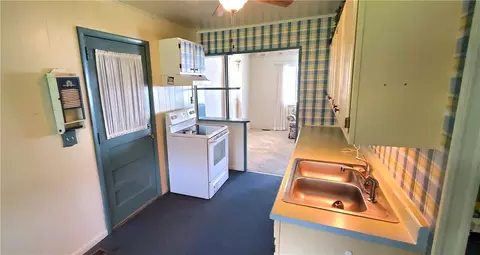 Kitchen - 2611 Morton Dr, Springfield, OH 45505 photo 1 of 2