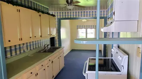 Kitchen - 2611 Morton Dr, Springfield, OH 45505 photo 2 of 2