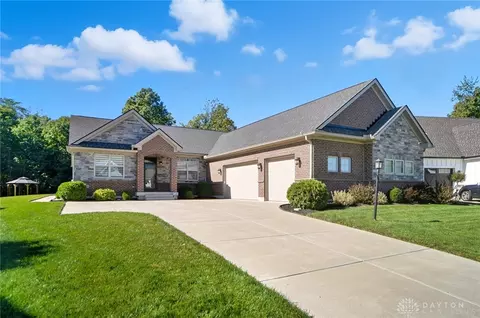 9509 Monaco Cir, Dayton, OH 45458