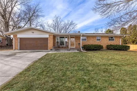 4433 Appleton Pl, Kettering, OH 45440