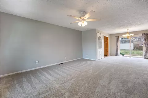 Living - 4433 Appleton Pl, Kettering, OH 45440 photo 1 of 3