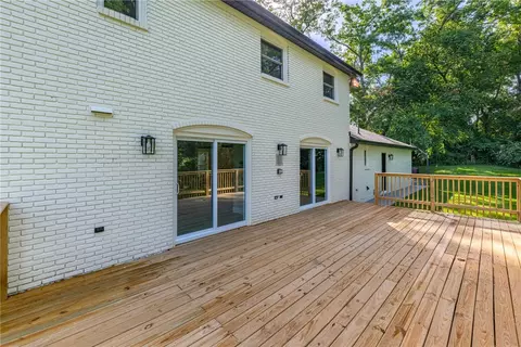 Exterior - 474 Chowning Cir, Kettering, OH 45429 photo 3 of 11