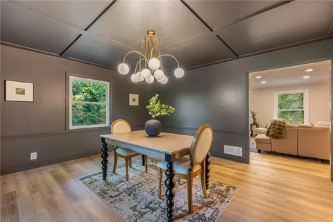 Dining - 474 Chowning Cir, Kettering, OH 45429 photo 2 of 2