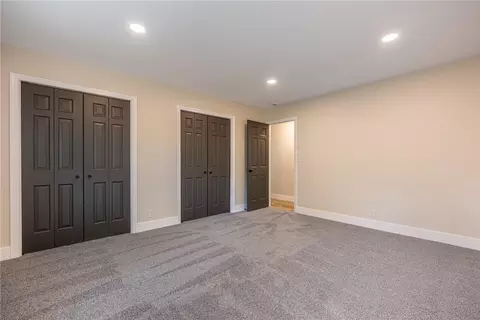 Bedroom - 474 Chowning Cir, Kettering, OH 45429 photo 6 of 8