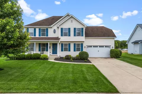 1834 Highlander Dr, Xenia, OH 45385