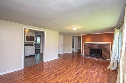 1058 Hale Ave, Kettering, OH 45419 photo 5