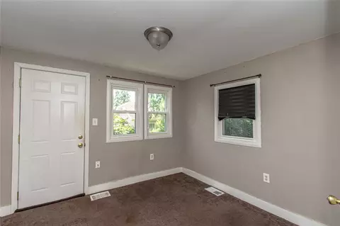1058 Hale Ave, Kettering, OH 45419 photo 13