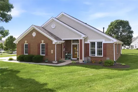 1468 Fairhill Ct, Xenia, OH 45385