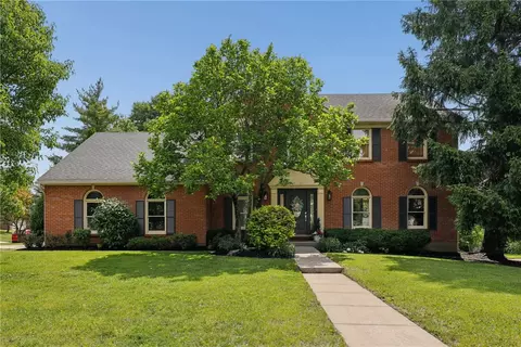 5641 Heron Dr, West Chester Twp, OH 45069