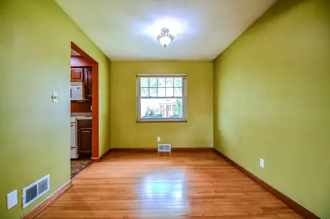 Living - 3836 Benfield Dr, Kettering, OH 45429 photo 5 of 8