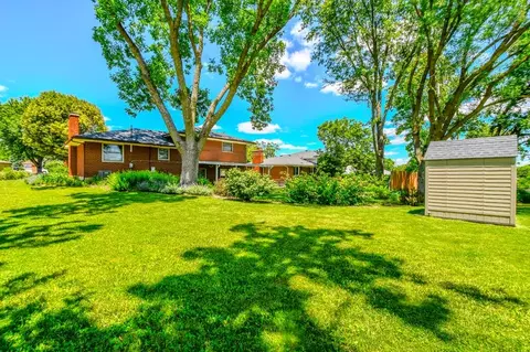 Exterior - 3836 Benfield Dr, Kettering, OH 45429 photo 8 of 10