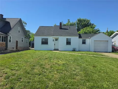 42 Swallow Dr, Dayton, OH 45415