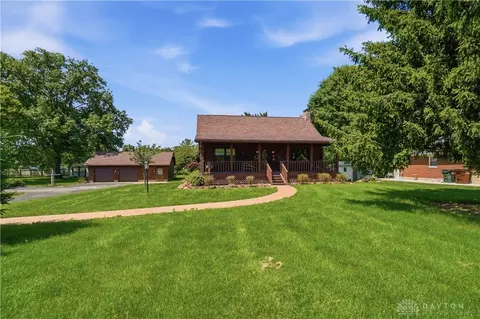 604 E Market St, Germantown, OH 45327