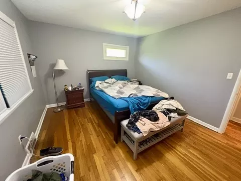Bedroom - 2648 S Burnett Rd, Springfield, OH 45505 photo 5 of 6