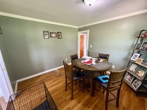 Dining - 2648 S Burnett Rd, Springfield, OH 45505 photo 2 of 3