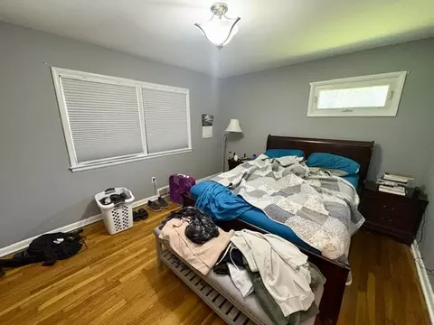 Bedroom - 2648 S Burnett Rd, Springfield, OH 45505 photo 3 of 6