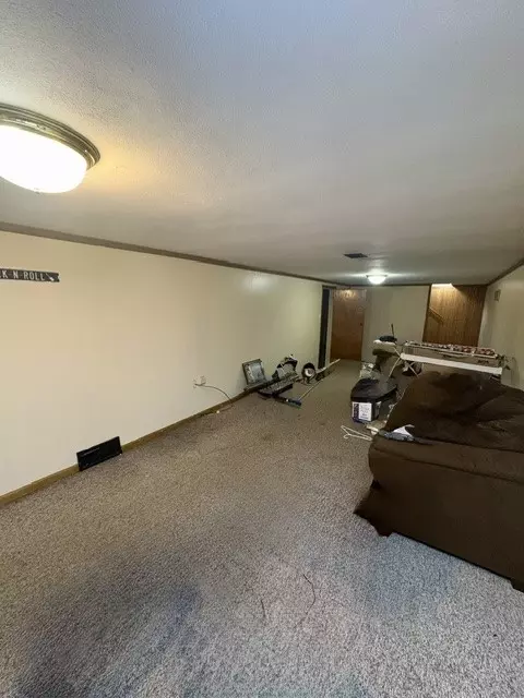 Other - 2648 S Burnett Rd, Springfield, OH 45505 photo 2 of 20
