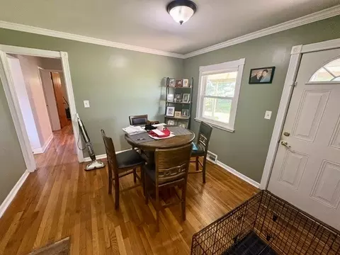 Dining - 2648 S Burnett Rd, Springfield, OH 45505 photo 1 of 3