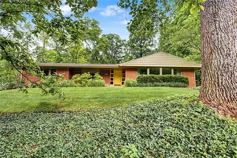 751 Laurelwood Rd, Dayton, OH 45419