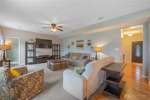 Living - 1219 Artesian Ln, Fairborn, OH 45324 photo 1 of 4