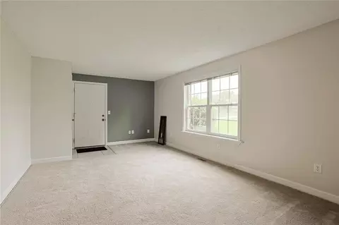 Living - 6340 Jason Ln, Centerville, OH 45459 photo 2 of 8