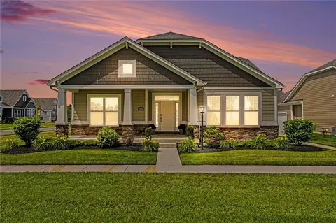 5004 Pepperwell Cir, Sugarcreek Township, OH 45440