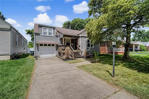 2721 Oakley Ave, Dayton, OH 45419