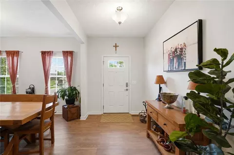 Entry Way - 9415 Oak Brook Dr, Centerville, OH 45458 photo 1 of 4