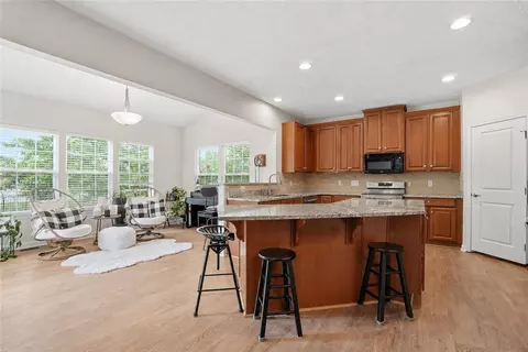 Kitchen - 9415 Oak Brook Dr, Centerville, OH 45458 photo 2 of 2