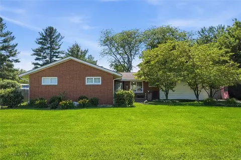 800 N Monroe Dr, Xenia, OH 45385