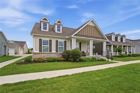 4019 Pepperwell Cir, Sugarcreek Township, OH 45440