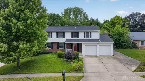 5051 Strathaven Dr, Dayton, OH 45424