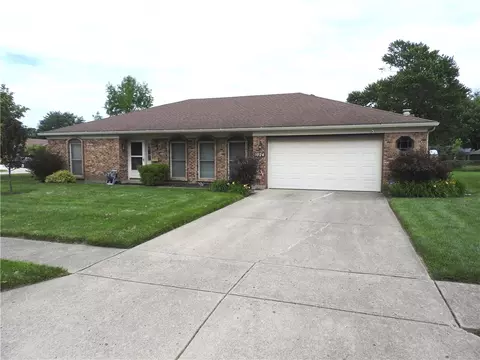 4024 Loop Dr, Englewood, OH 45322
