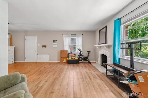 Living - 141 Napoleon Dr, Kettering, OH 45429 photo 1 of 4