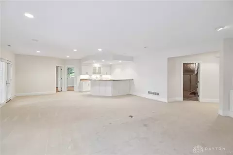 Living - 269 Rue Marseille, Kettering, OH 45429 photo 4 of 7