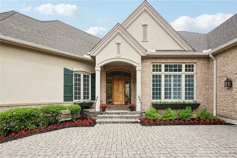 Exterior - 269 Rue Marseille, Kettering, OH 45429 photo 3 of 4