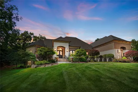 6651 Possum Run Rd, Sugarcreek Township, OH 45440